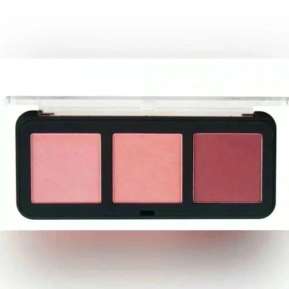 The Creme Shop CheekMate Powder Blush Palette. - Picture 2 of 2